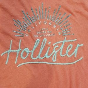 Hollister medium tshirt